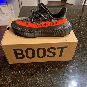 Yeezy Boost 350 V2